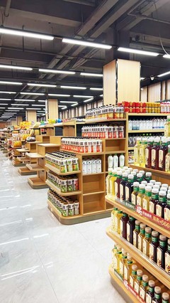 江蘇揚(yáng)州 舊菜場(chǎng)變身智慧生鮮集市，日用品銷售豐富市民“菜籃子”